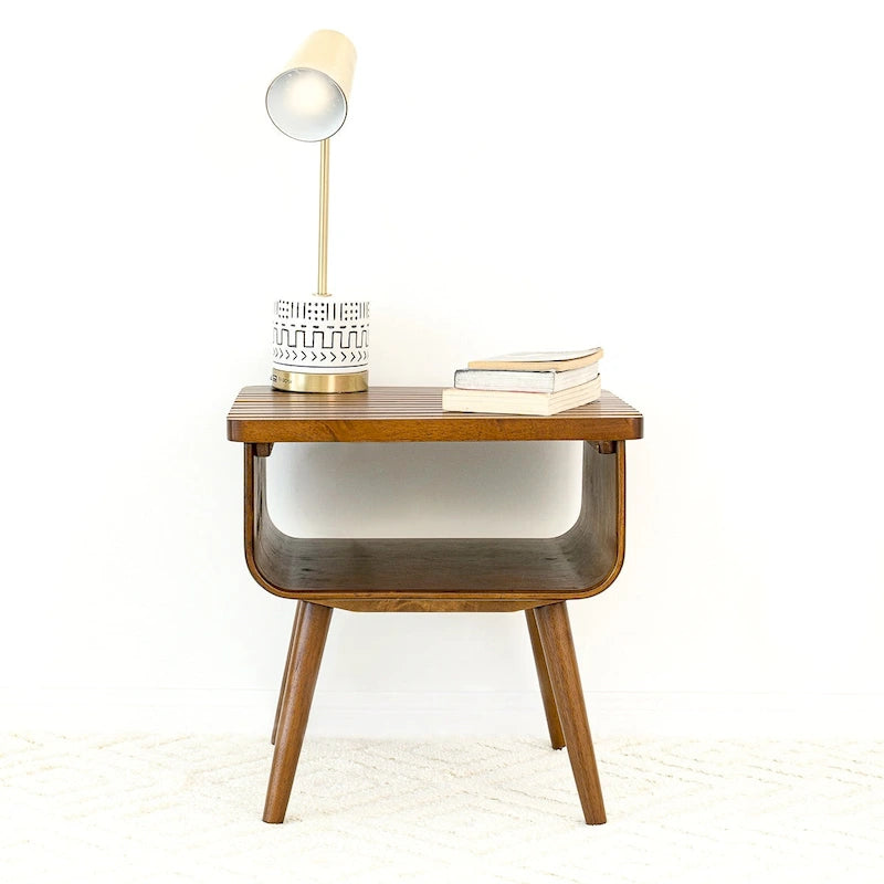 Table d'appoint rectangulaire en bois massif Adelina, style moderne du milieu du siècle, couleur marron