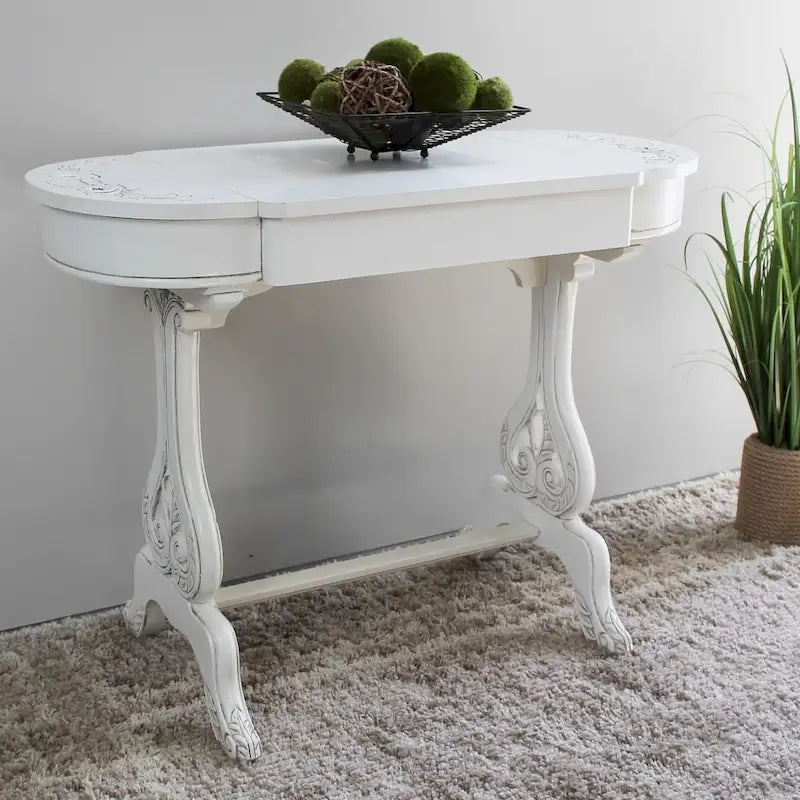 Bureau sculpté Windsor avec tiroirs